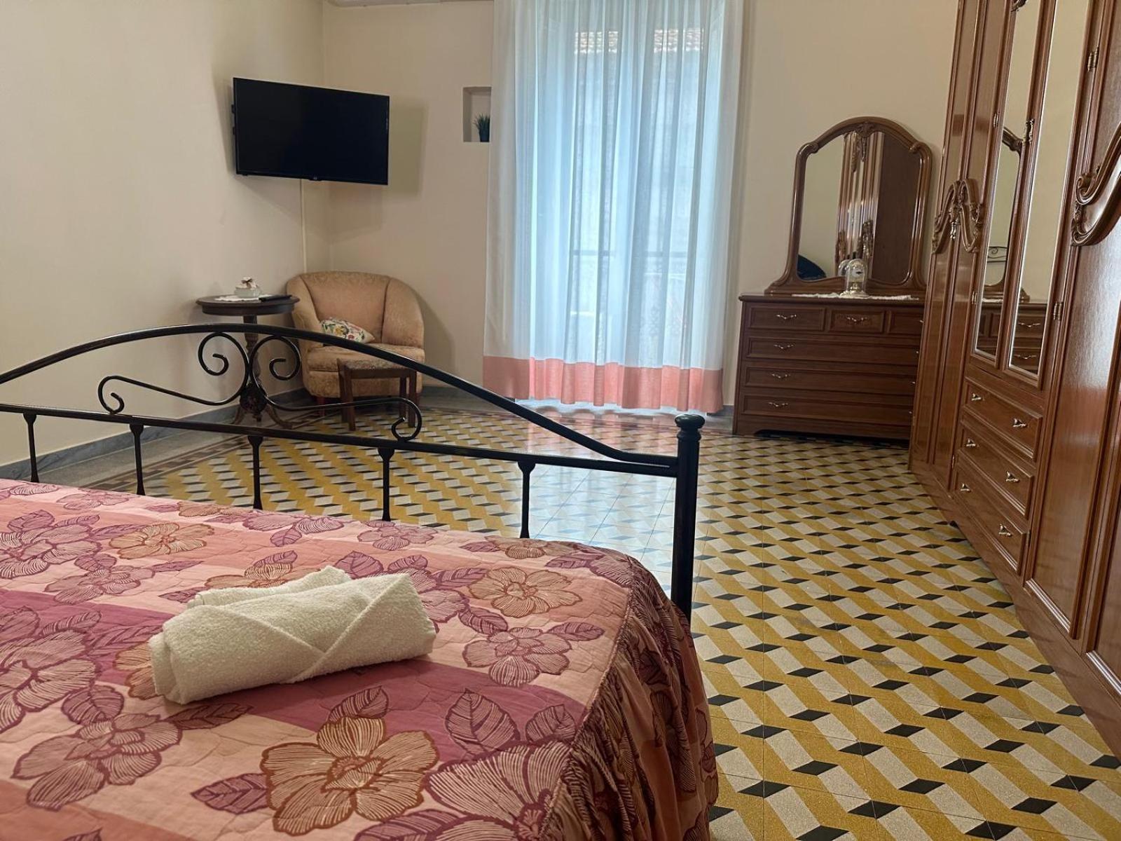 Отель Residenza Gonzaga Serracapriola Экстерьер фото