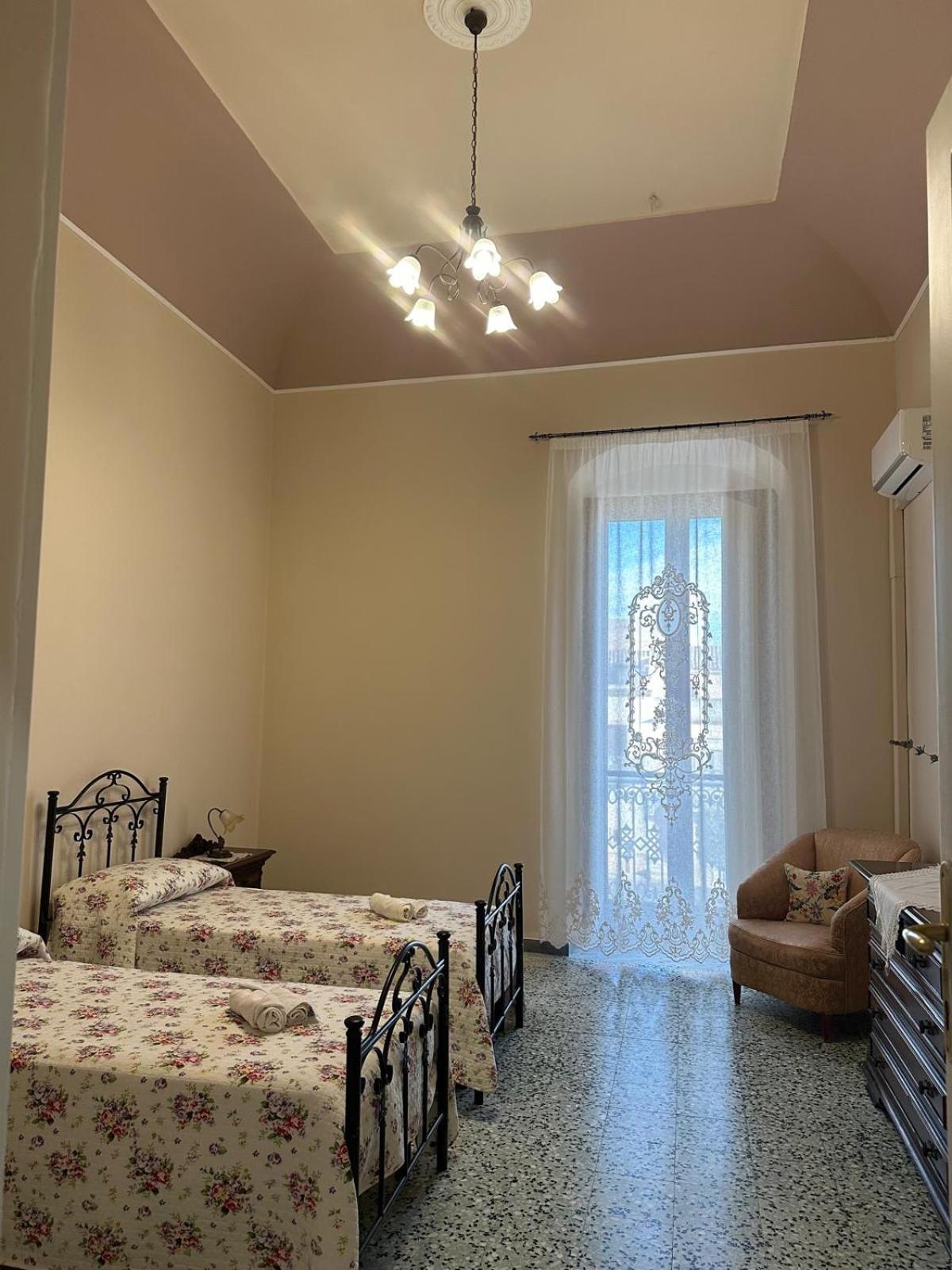 Отель Residenza Gonzaga Serracapriola Экстерьер фото